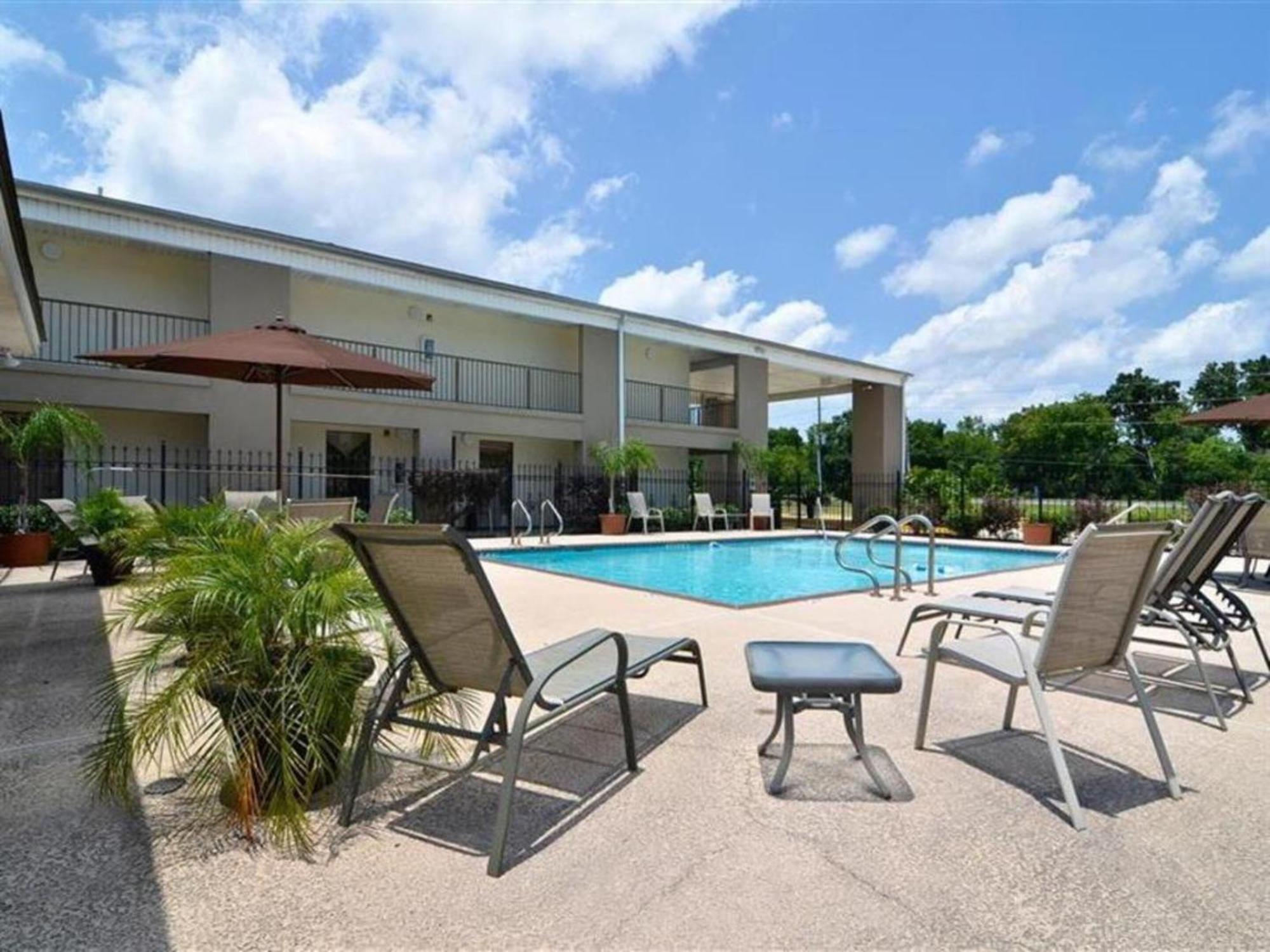 Motel 6-Luling, La Exterior photo
