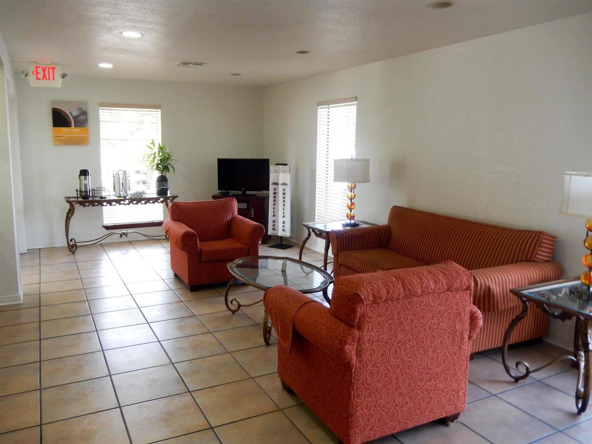 Motel 6-Luling, La Exterior photo